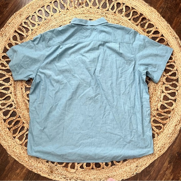 Carhartt Loose Fit Short Sleeve Button Down Pocket Shirt- Men's 2 XL - Picture 4 of 4